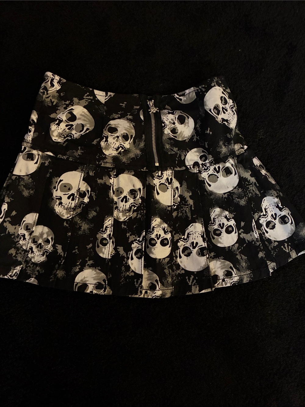 Tripp NYC Black and White Skull Print Mini Skirt with Chains measures 28” - Picture 5 of 6